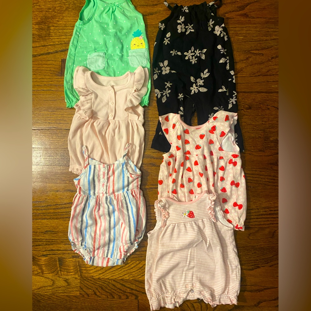 Bundle of 3-6month girl jumpers